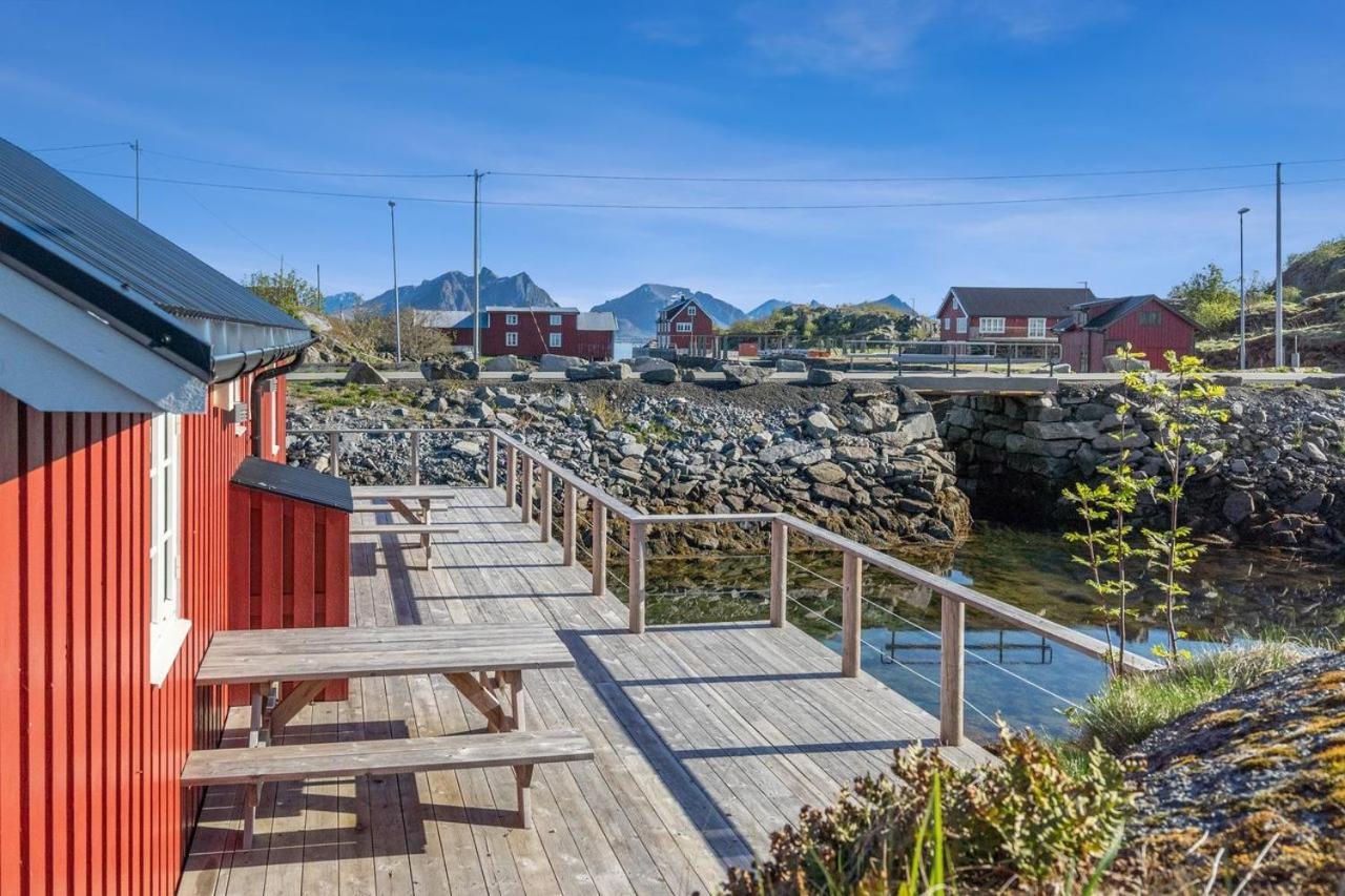 Waterfront Twin Cabin Stamsund Exterior photo
